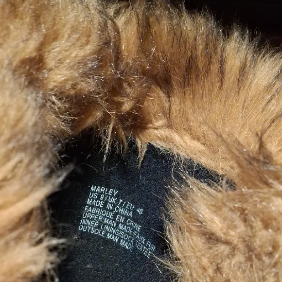 Faux Fur Lined Black Winter Boots - Picture 3 of 5